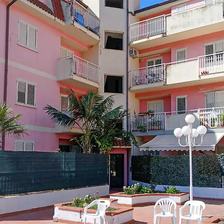 2 Bedroom In * Nocera Terinese